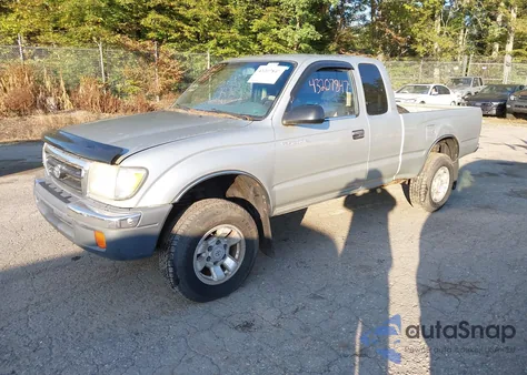 2000 Toyota Tacoma Prerunner из США, поврежденный, VIN 4TASM92N8YZ626716